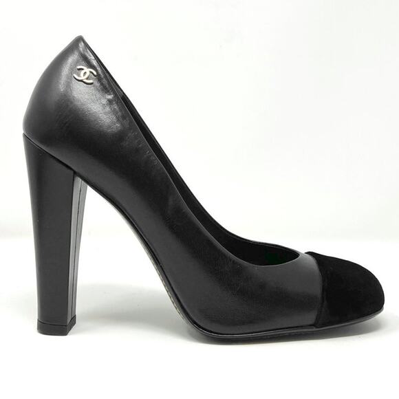 Chanel Black Velvet Cap Toe CC Logo Pumps- Size 36.5 - Picture 3 of 10
